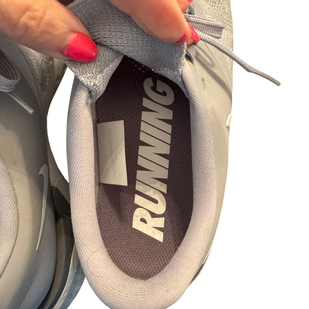 Nike odyssey react